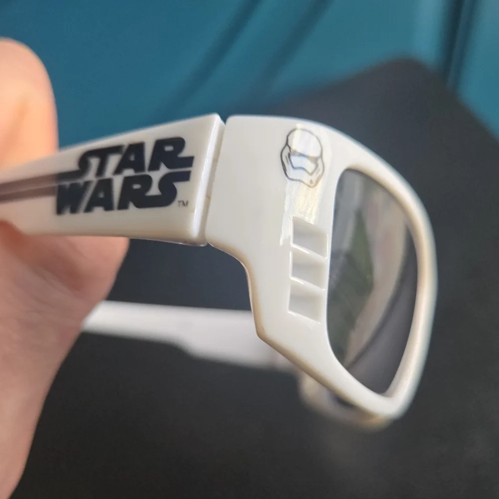 Kids Star Wars White/Black Stormtrooper Sunglasses